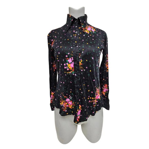 Lady Manhattan Tops - 70s Lady Manhattan pointy collar long sleeve shirt . size 9 - 10